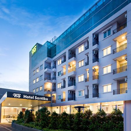Hotel Santika Mega City Bekasi Exteriör bild